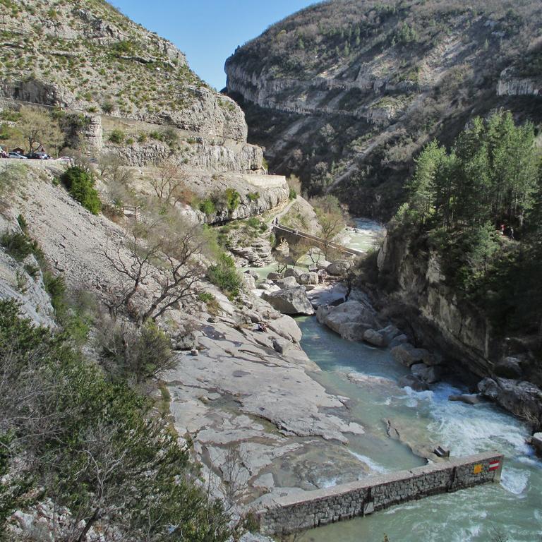 Appartement Entre Sisteron Et Gorges De La Meouge " Les Hauts De Toscane " Ribiers 외부 사진